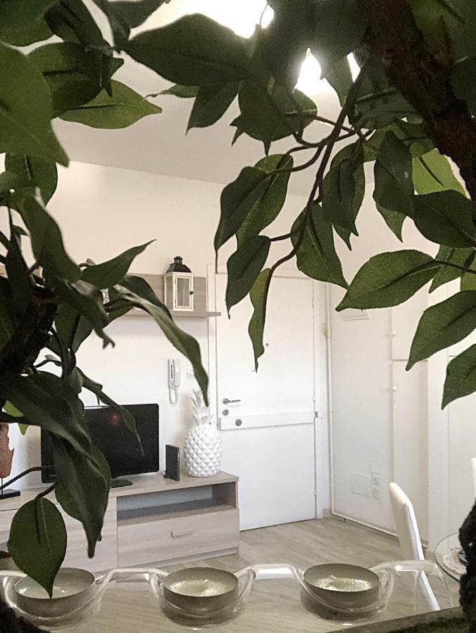 Familybo Apartments Bologna Delight - Front Station Экстерьер фото