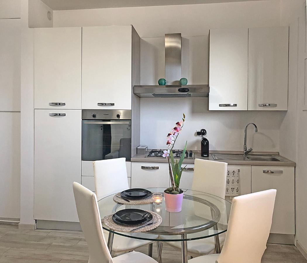 Familybo Apartments Bologna Delight - Front Station Экстерьер фото