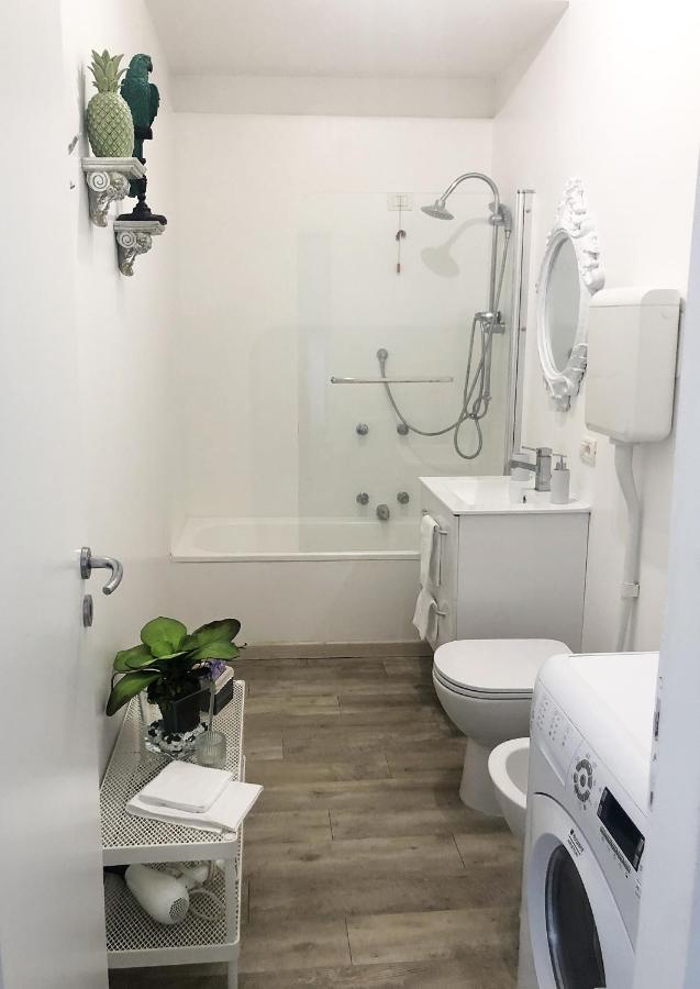 Familybo Apartments Bologna Delight - Front Station Экстерьер фото